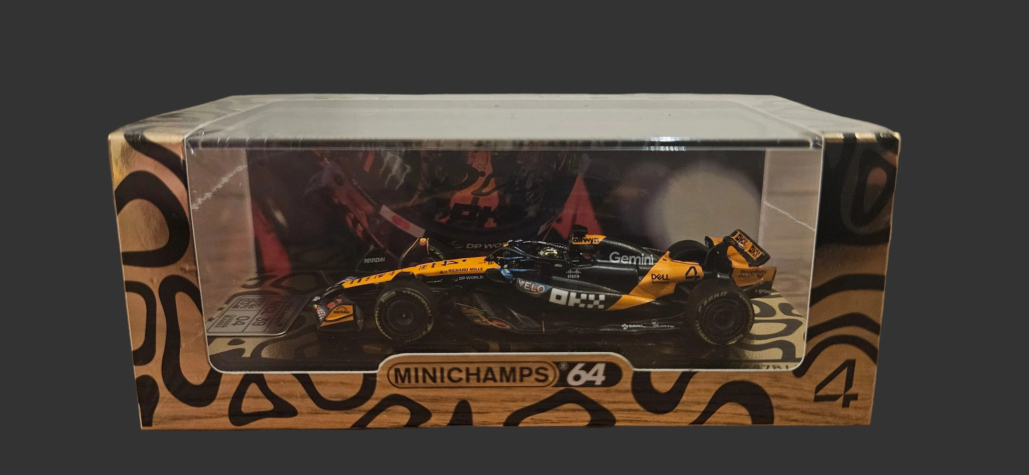 Mclaren Formula 1 Team MCL39 Lando Norris World Champion 2025 Gold Helmet Numbered Limited edition HEC Exclusive